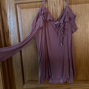 Pink size small off the shoulder long sleeve tank by Love Tree